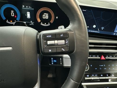 Used 2024 Hyundai Santa Fe XRT image 29