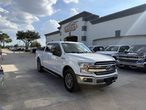 Used 2019 Ford F150 Lariat w/ Equipment Group 501A Mid AWD/4WD image 2