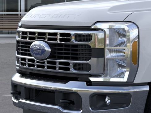 New 2026 Ford F250 XLT image 18