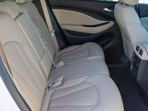 Used 2019 Buick Envision Premium image 18