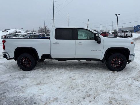 Used 2020 Chevrolet Silverado 3500 LT image 6