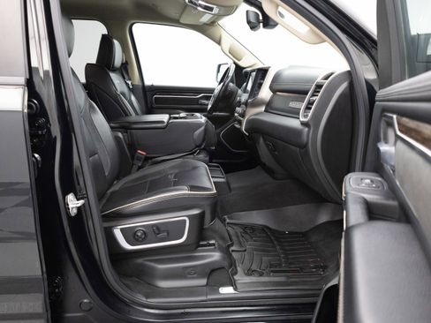 Used 2019 RAM 1500 Laramie image 30