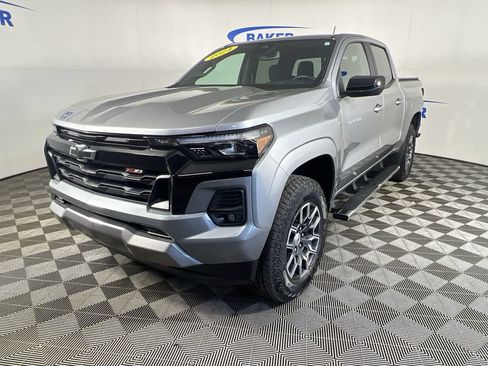 Certified 2024 Chevrolet Colorado Z71 w/ Z71 Convenience Package 2 AWD/4WD image 5