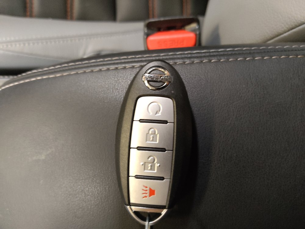 Used 2021 Nissan Kicks SR w/ SR Premium Package FWD image 32