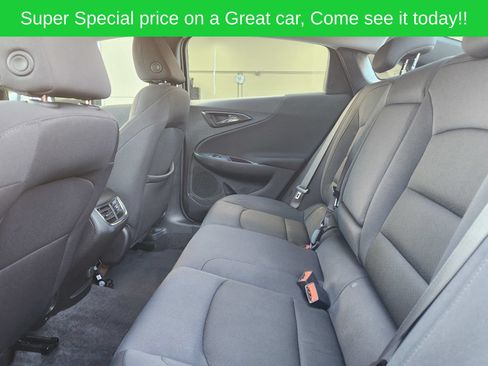 Used 2024 Chevrolet Malibu LT FWD image 24