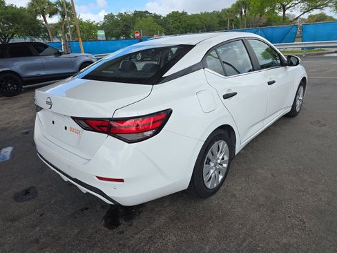 Used 2024 Nissan Sentra S FWD image 6