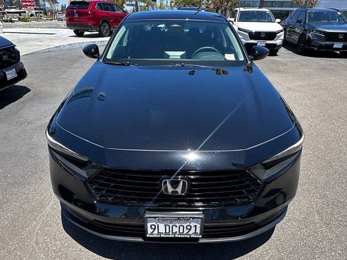 Used 2024 Honda Accord EX image 3