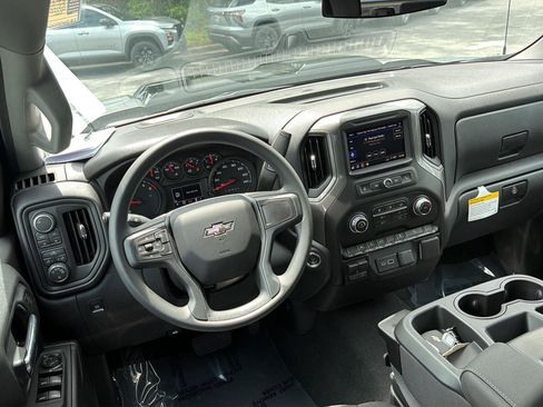 New 2026 Chevrolet Silverado 1500 Custom Trail Boss AWD/4WD image 18