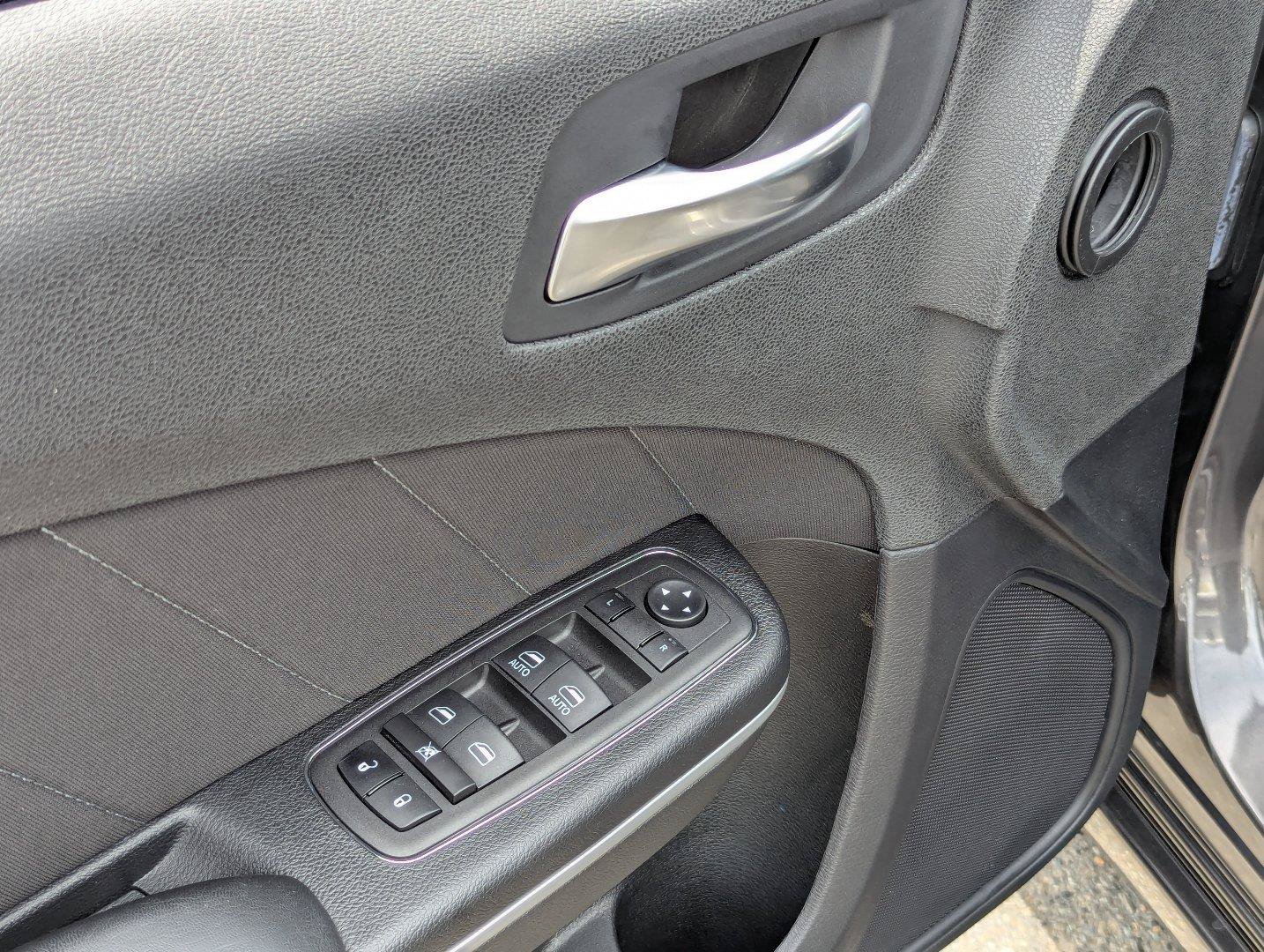 Used 2023 Dodge Charger SXT AWD/4WD image 11
