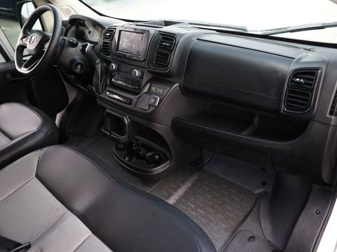 Used 2022 RAM ProMaster 2500 FWD image 13