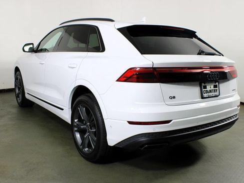 Used 2026 Audi Q8 Premium AWD/4WD image 3