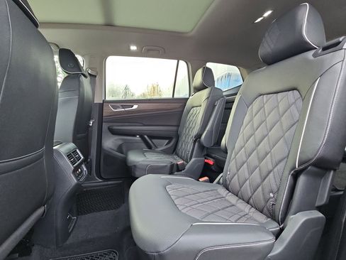 New 2026 Volkswagen Atlas SEL Premium R-Line AWD/4WD image 25