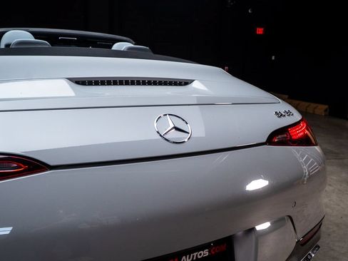Used 2022 Mercedes-Benz SL 55 AMG 4MATIC image 24