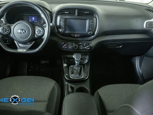 Used 2020 Kia Soul GT-Line w/ GT 2.0L Power Sunroof Package FWD image 27