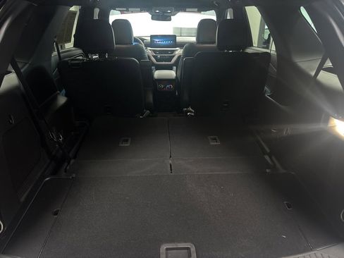 Used 2025 Ford Explorer ST w/ Sun And Sound Package image 5