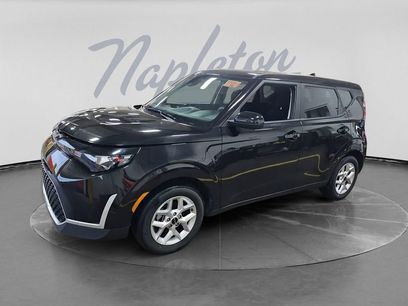 Used 2025 Kia Soul LX w/ LX Technology Package