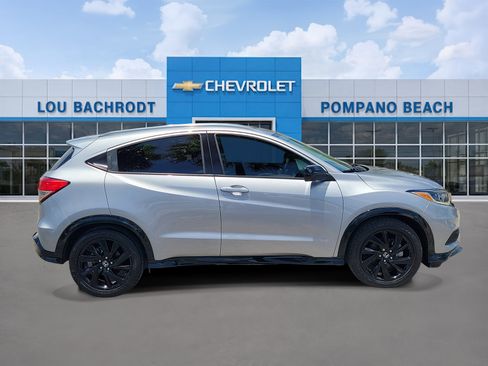 Used 2022 Honda HR-V Sport image 2