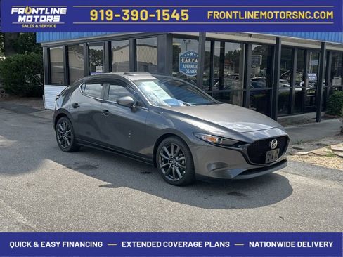 Used 2022 MAZDA MAZDA3 s image 1
