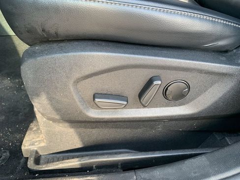Certified 2024 Ford Edge SEL w/ Convenience Package AWD/4WD image 19