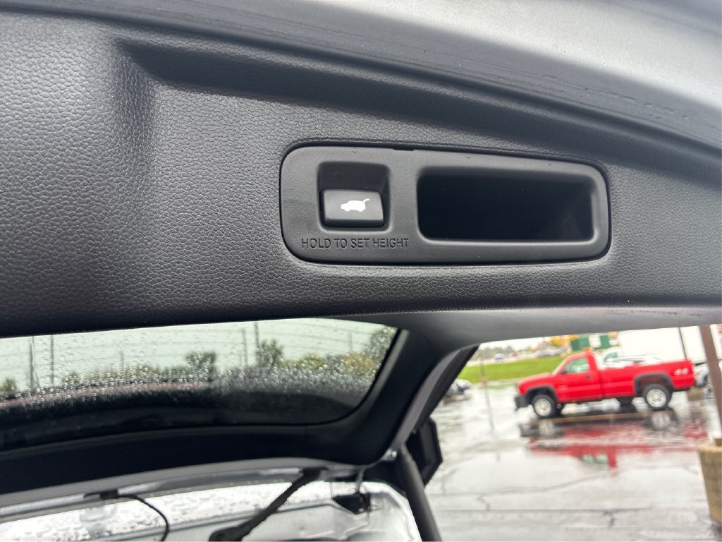 Used 2024 Honda CR-V Sport Touring image 23