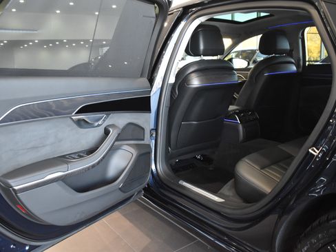 Used 2022 Audi A8 L 3.0T w/ Executive Package image 37