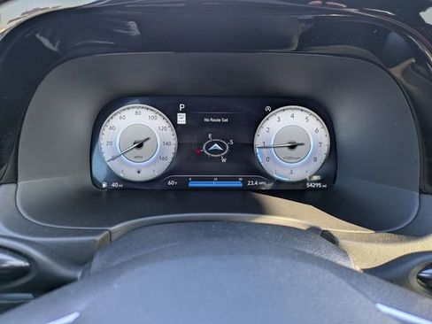 Used 2024 Hyundai Palisade Calligraphy image 18