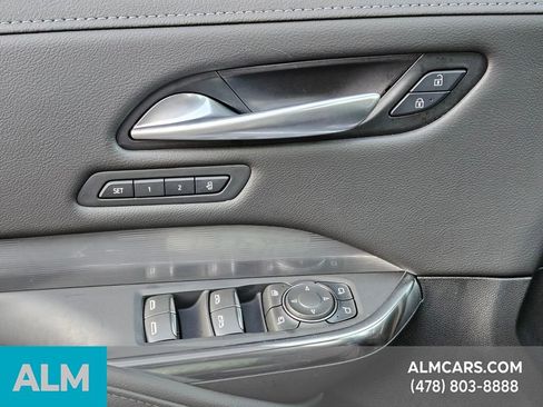 Used 2025 Cadillac XT4 Premium Luxury image 29