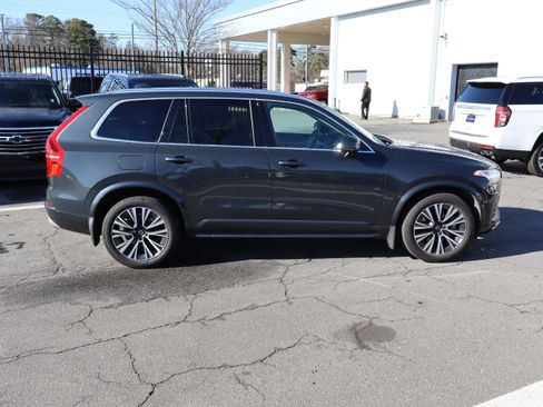 Used 2021 Volvo XC90 T5 Momentum w/ Advanced Package image 22