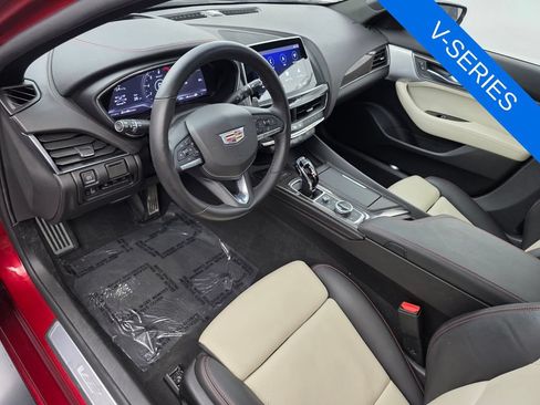 Used 2023 Cadillac CT5 V w/ Premium Package RWD image 10