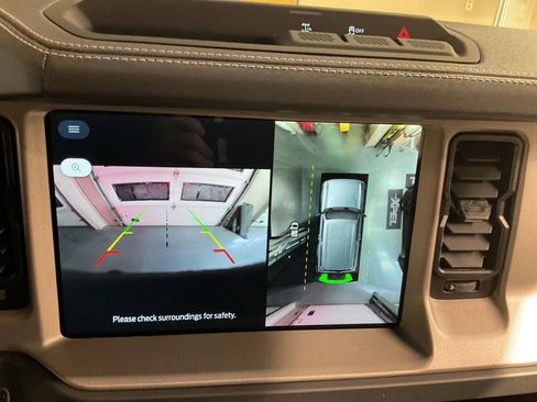 New 2025 Ford Bronco Outer Banks image 16