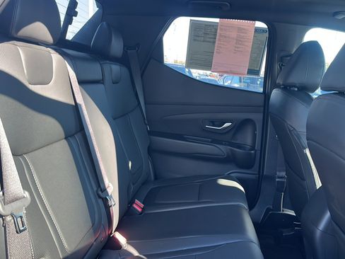 Certified 2024 Hyundai Santa Cruz XRT image 12