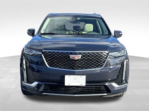 Certified 2025 Cadillac XT6 Premium Luxury image 5