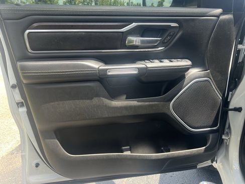 Used 2022 RAM 1500 Laramie image 17