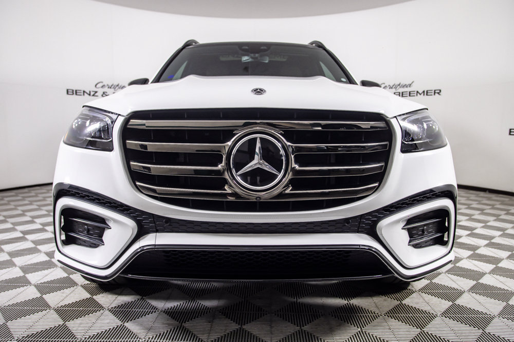 Used 2026 Mercedes-Benz GLS 580 4MATIC image 5