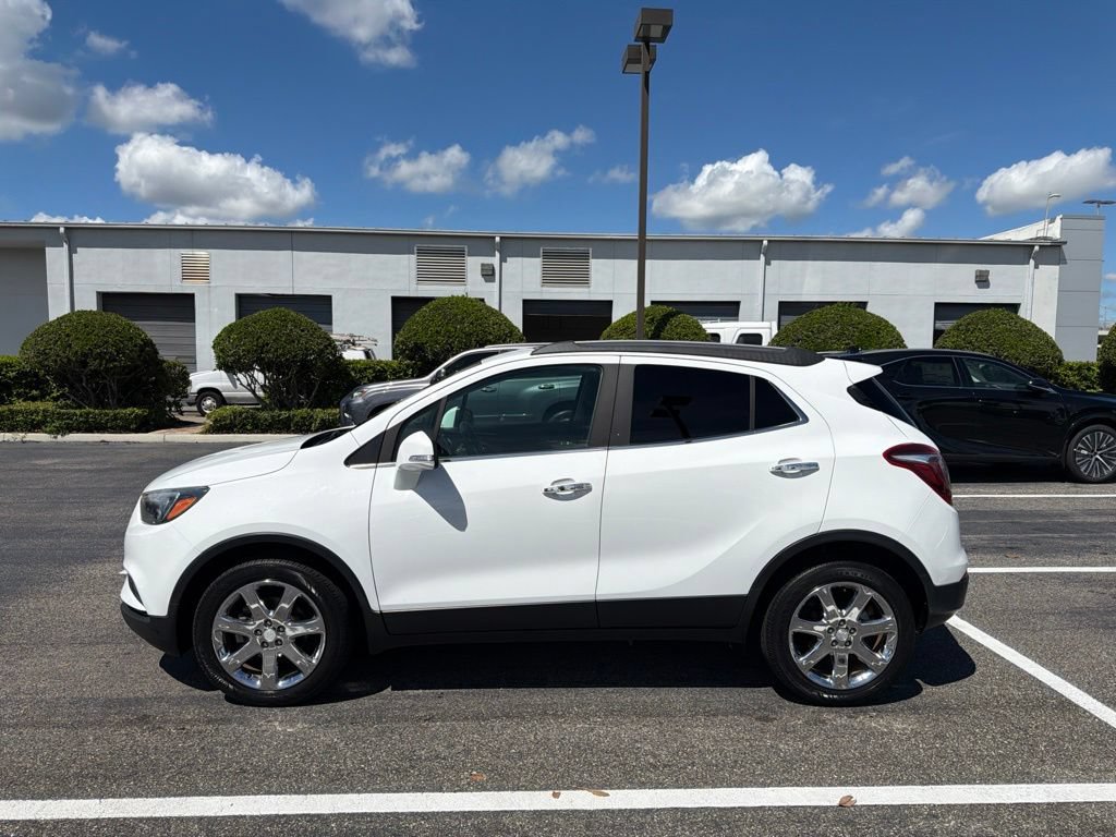 Used 2018 Buick Encore Preferred w/ Experience Buick Package AWD/4WD image 4