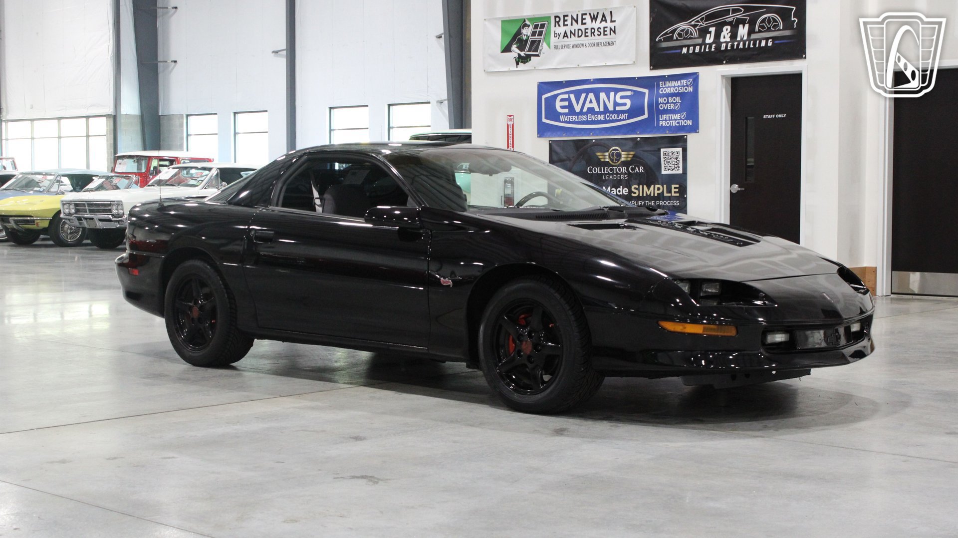 Used 1995 Chevrolet Camaro Z28 RWD image 26