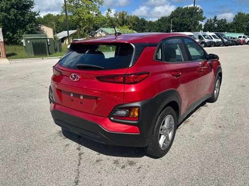 Used 2021 Hyundai Kona SE FWD image 4