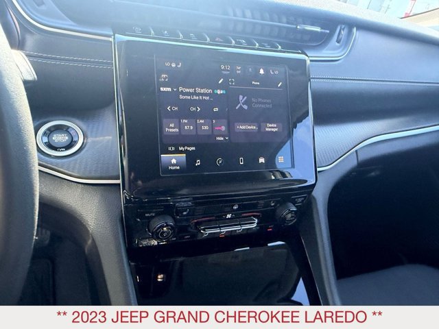 Used 2023 Jeep Grand Cherokee Laredo w/ Luxury Tech Group I AWD/4WD image 14
