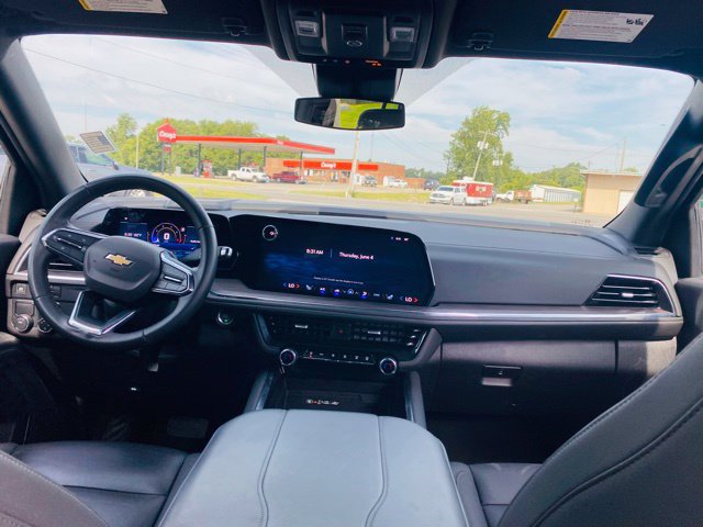 Used 2025 Chevrolet Tahoe LT RWD image 19