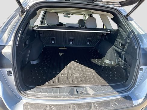 Certified 2025 Subaru Outback Premium w/ Popular Package #1A image 36