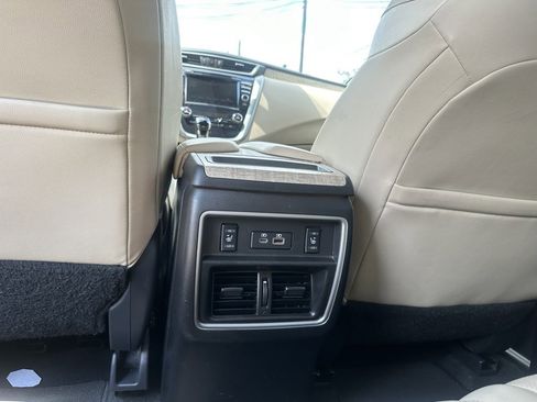 Used 2022 Nissan Murano SL image 18