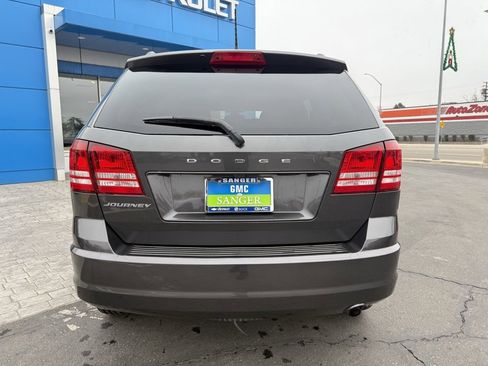 Used 2018 Dodge Journey SE w/ Popular Equipment Group image 8