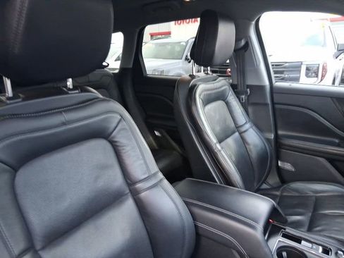 Used 2021 Lincoln Corsair Reserve w/ Equipment Group 201A image 14