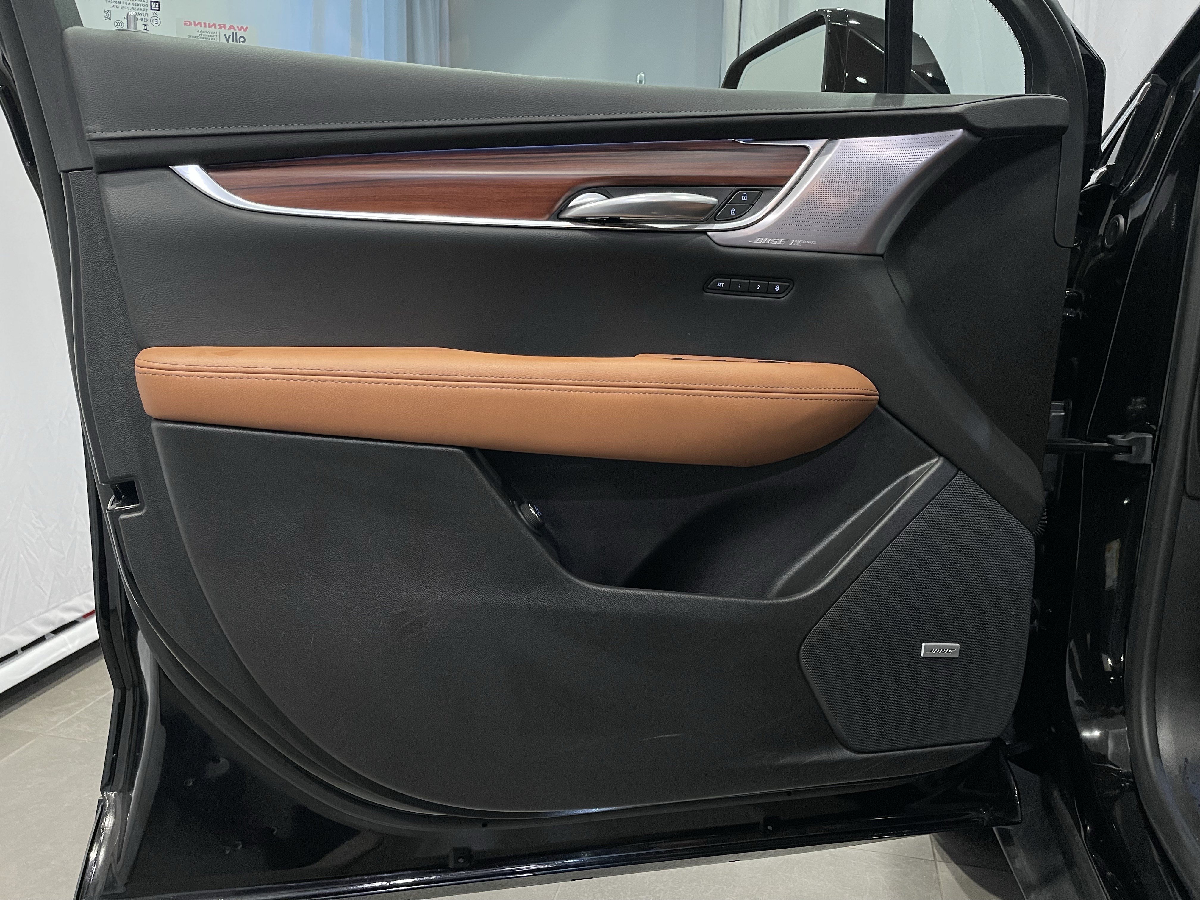 Used 2026 Cadillac XT5 Premium Luxury w/ Driver Assist Package AWD/4WD image 11