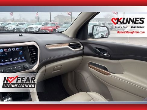 Used 2019 GMC Acadia Denali w/ Technology Package image 38