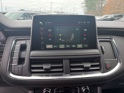 Used 2024 GMC Yukon SLT image 18