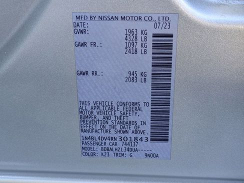 Used 2024 Nissan Altima 2.5 SV image 15