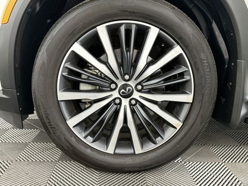 Used 2025 INFINITI QX60 Sensory w/ Vision Package AWD/4WD image 38