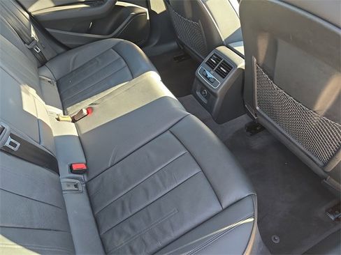 Used 2019 Audi A4 2.0T Premium w/ Convenience Package image 13