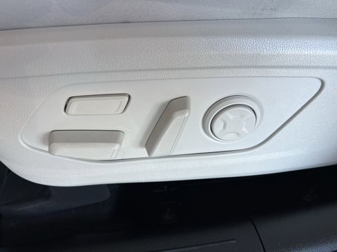 Used 2022 Kia Sorento SX Prestige w/ Panoramic Sunroof Package image 15